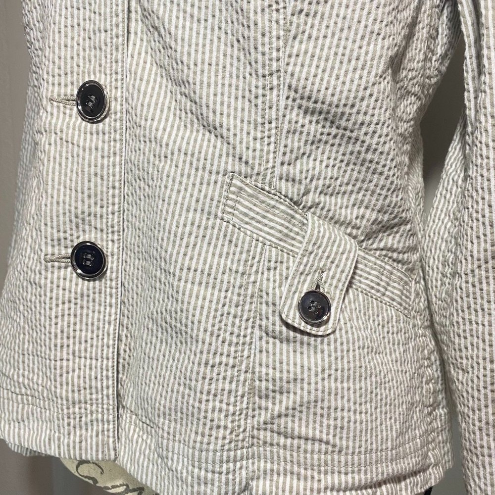Charter Club 100% Cotton Lightweight pinstripe Blazer/Jacket Size Medium Gray - Picture 4 of 10